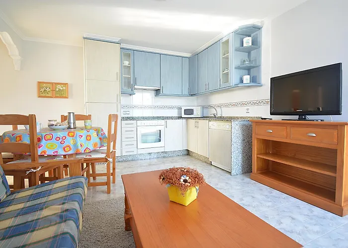 En Playa De Montalvo